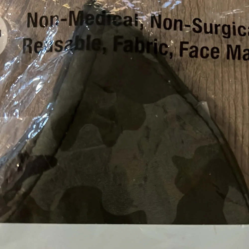 Cat & Jack Kids Reusable Face Mask, Camo & Army Green New